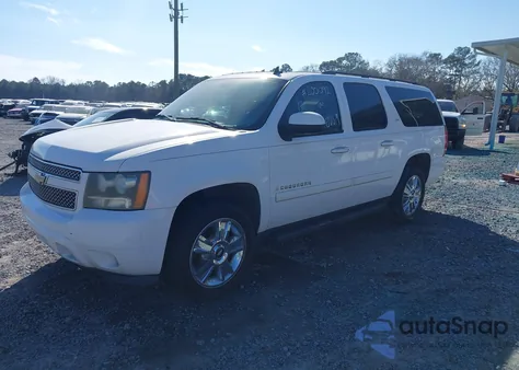 2008 Chevrolet Suburban 1500 Lt z USA, uszkodzony, nr VIN 3GNFC16038G200092